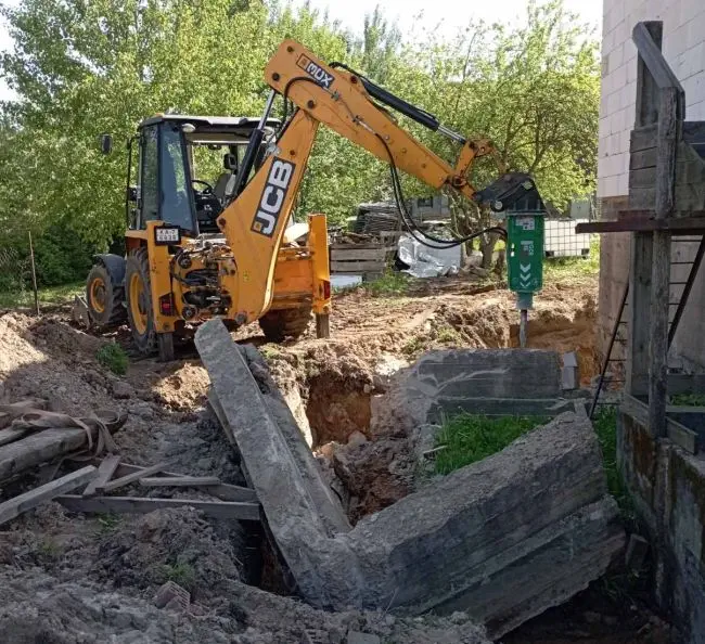 Аренда экскаватора-погрузчика в Минске - 