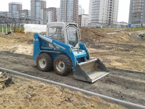 Благоустройство микрорайона Брилевичи - Мини-погрузчик Messersi SL-45